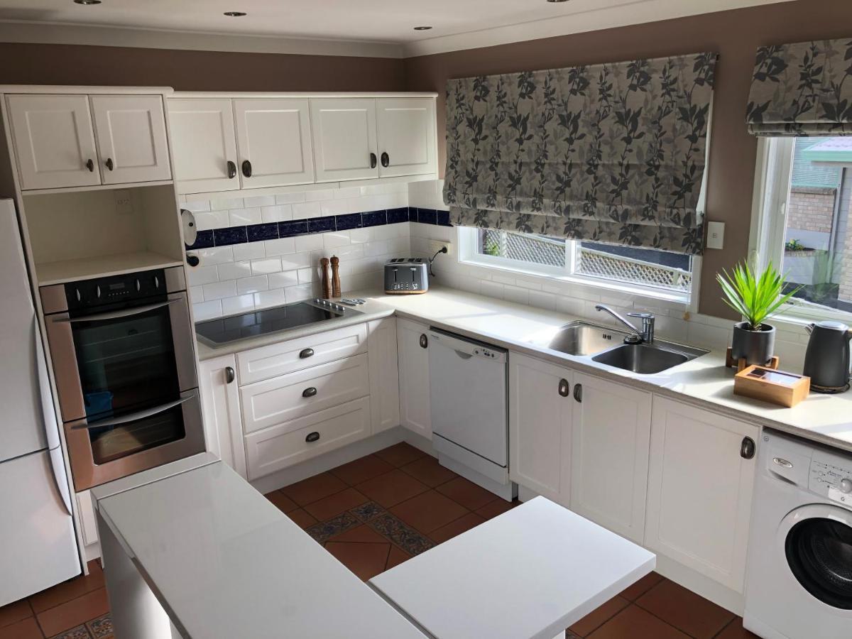 Central Howick Uxbridge Apartments Auckland Esterno foto